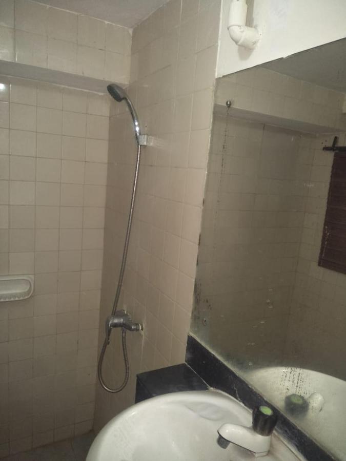Penthouse Hotel Jakarta Buitenkant foto
