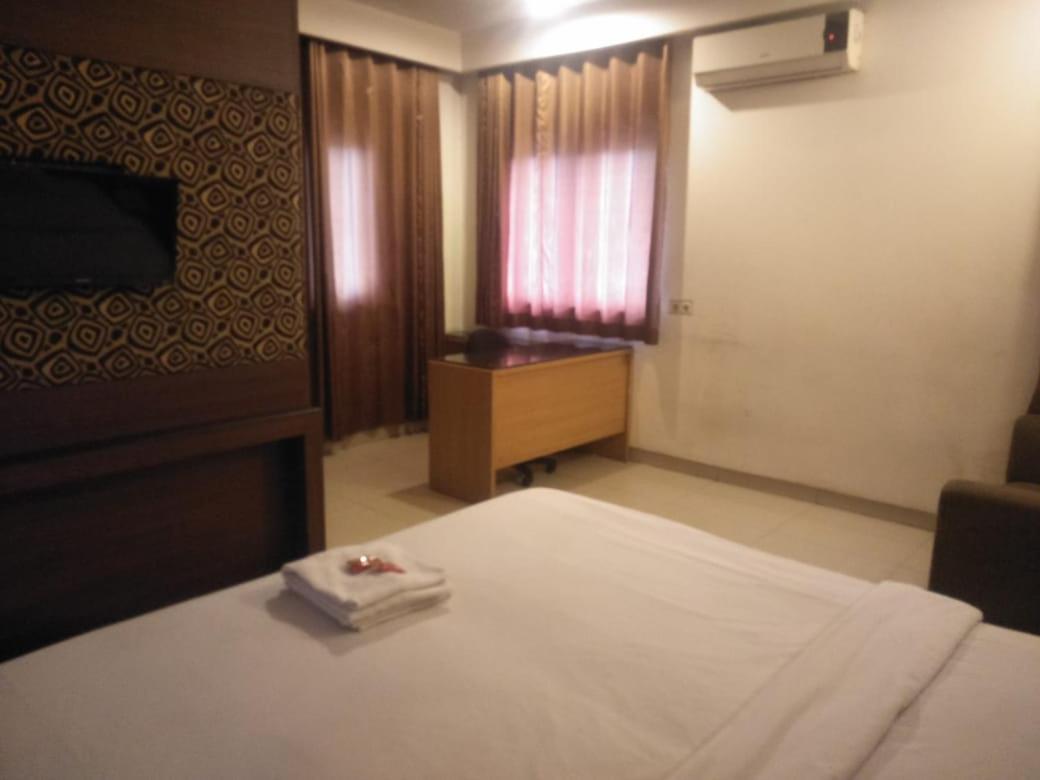 Penthouse Hotel Jakarta Buitenkant foto