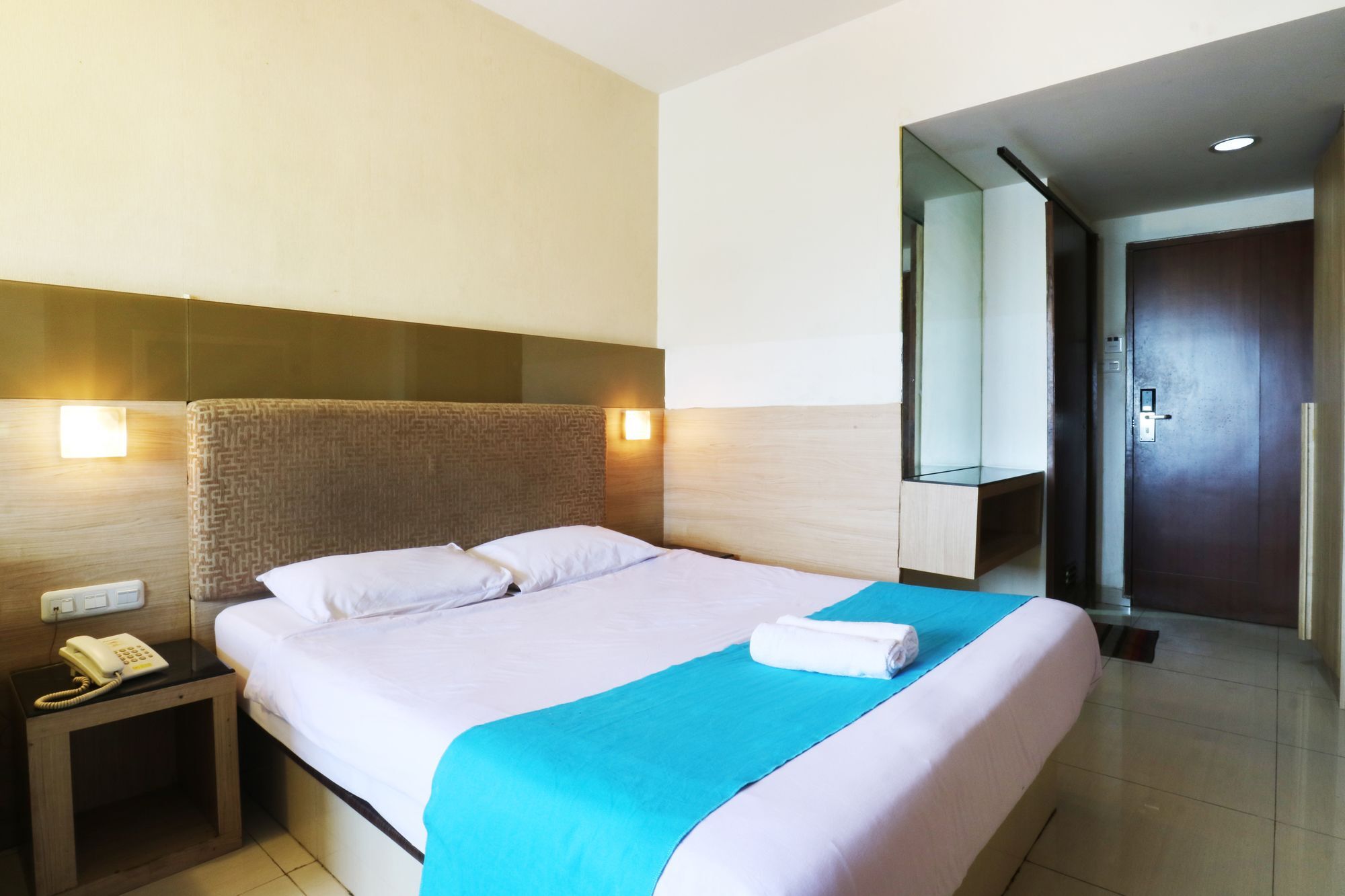 Penthouse Hotel Jakarta Buitenkant foto